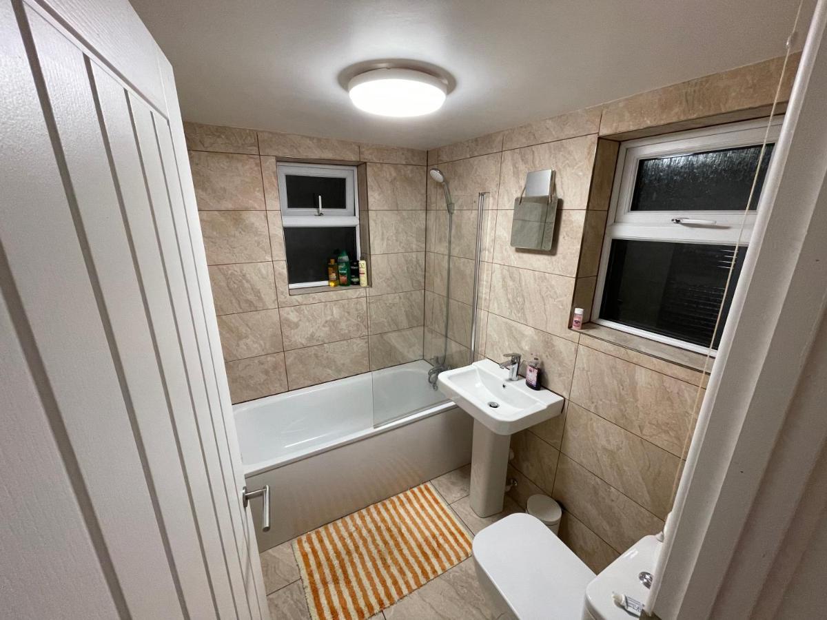 2 Bedroom Cottage Gloucester City Center Exterior foto